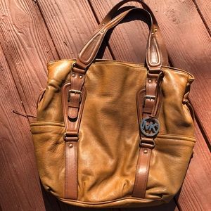 Michael Kors Leather Shoulder Bag